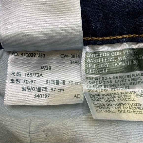 Levi’s Dark Wash Cheeky Denim Shorts - Picture 8 of 8